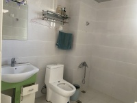 4室2廳1陽(yáng)臺(tái) 東泰花園一區(qū)衛(wèi)生間