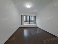 4室2廳2陽臺 碧桂園紫臺臥室