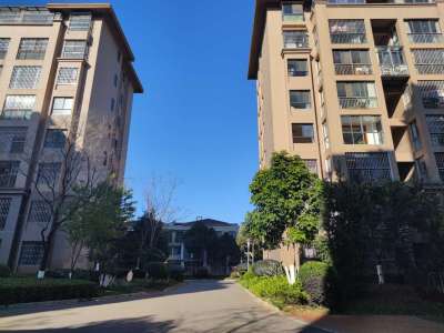 2室2廳1陽臺(tái) 華夏御府雍璟苑(回遷房)