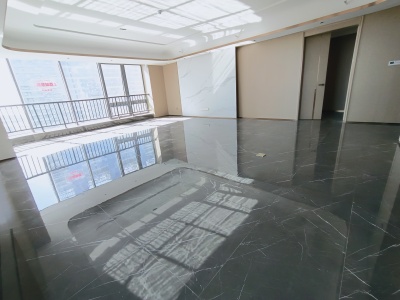 5室3廳2陽(yáng)臺(tái) 山海灣8號(hào)