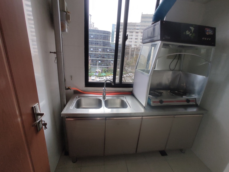 1室1廳1陽(yáng)臺(tái) 上東城廚房