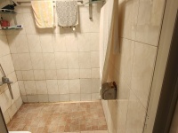 2室2廳1陽臺 供電局威遠街宿舍衛(wèi)生間