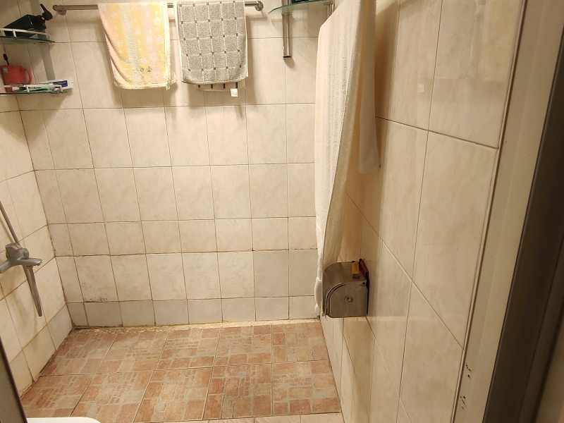 2室2廳1陽臺 供電局威遠街宿舍衛(wèi)生間