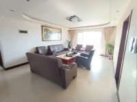 3室2廳2陽臺 世紀城嵐春苑客廳