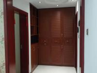 2室2廳2陽臺 潤城十一區(qū)門廳