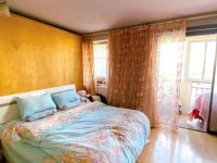 6室2廳3陽臺 西麗園客廳