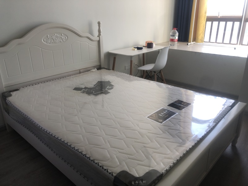 1室1陽臺 中房路易公元公寓餐廳