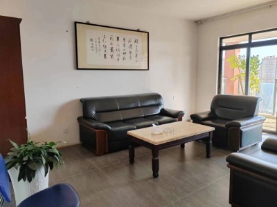 4室3廳3陽(yáng)臺(tái) 潤(rùn)城一區(qū)
