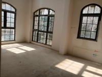 5室2廳4陽臺(tái) 滇池ONE 6號(hào)地塊別墅客廳