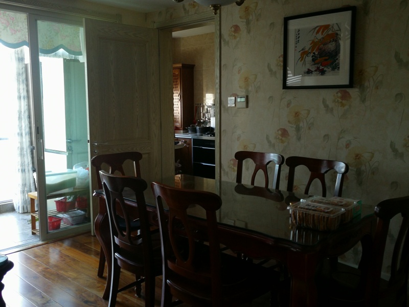 5室2廳4陽臺 滇池衛(wèi)城藍(lán)域晴天餐廳