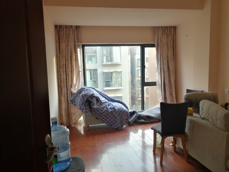 3室2廳1陽臺(tái) 滇池衛(wèi)城錦尚臥室