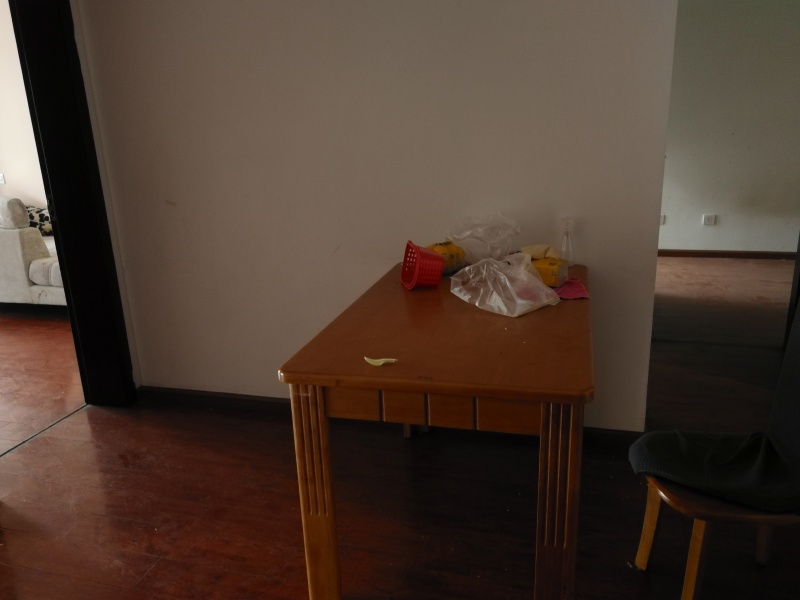 3室2廳1陽臺(tái) 滇池衛(wèi)城錦尚餐廳