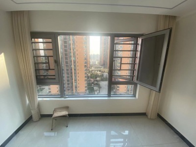 2室2廳1陽臺 海倫堡中央廣場