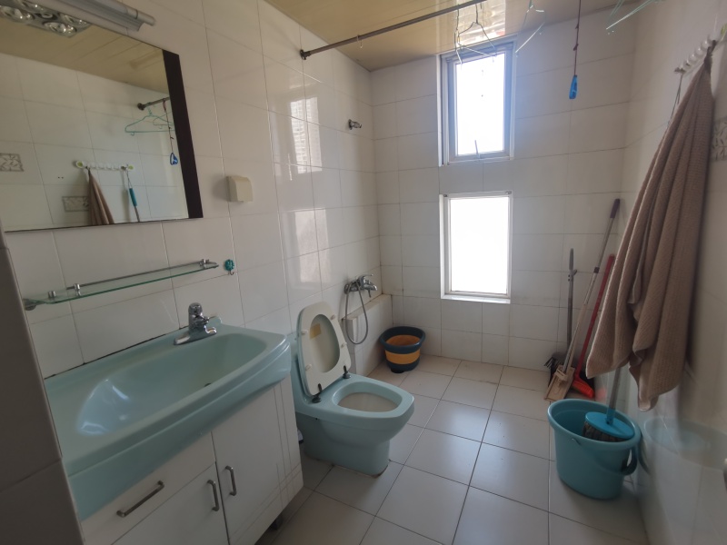 4室2廳2陽臺 瀾滄江花園臥室