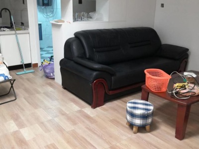 2室2廳1陽(yáng)臺(tái) 巫家壩金茂廣場(chǎng)