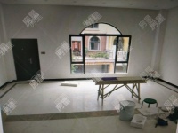 5室3廳3陽(yáng)臺(tái) 果林湖畔別墅客廳