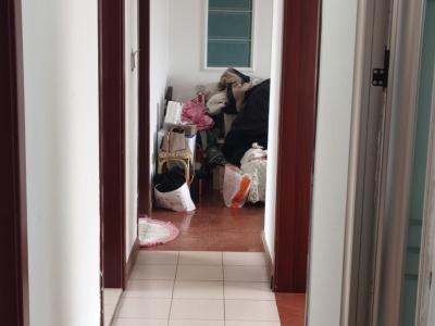 3室2廳1陽(yáng)臺(tái) 金河小區(qū)