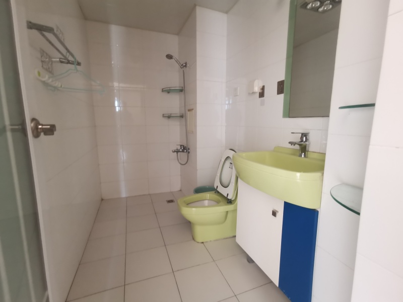 4室2廳2陽臺 瀾滄江花園臥室