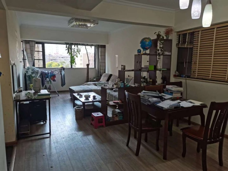 3室2廳 昆鐵家園客廳