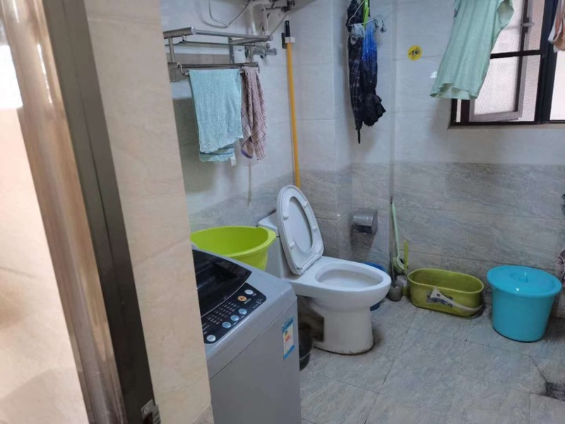 3室2廳 昆鐵家園客廳