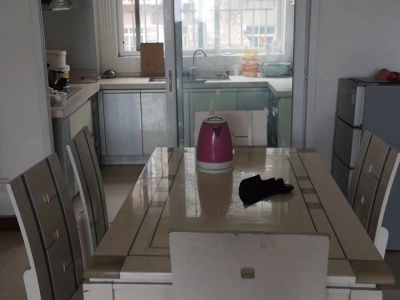 4室2廳 盛世豪庭一、三期