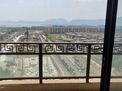 3室2廳1陽臺(tái) 北大資源頤和1898一期