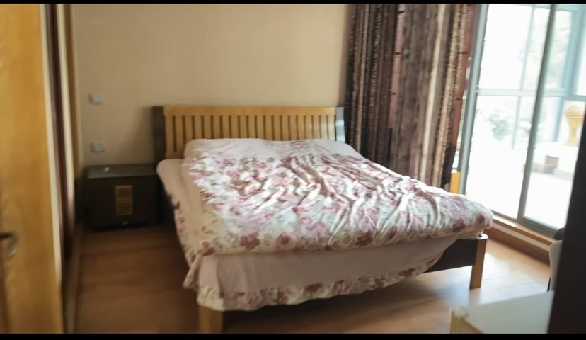 7室4廳1陽(yáng)臺(tái) 銀海暢園東區(qū)別墅其他