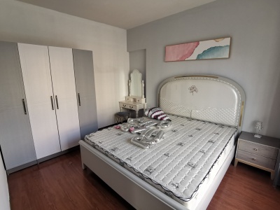 2室2廳1陽(yáng)臺(tái) 滇池源居