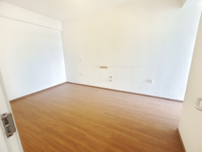 2室2廳1陽臺 溪畔麗景臥室