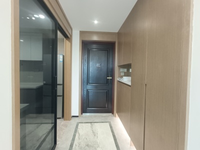 3室2廳1陽臺 招商雍華府