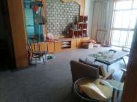 3室2廳2陽臺(tái) 亞龍小區(qū)東區(qū)客廳