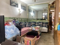 2室2廳1陽臺 東華小區(qū)客廳