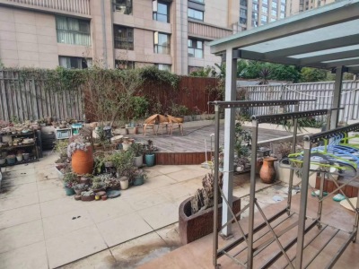 3室2廳1陽臺(tái) 同德昆明廣場(chǎng)A區(qū)