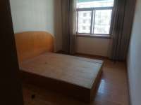 3室2廳2陽臺(tái) 亞龍小區(qū)東區(qū)臥室