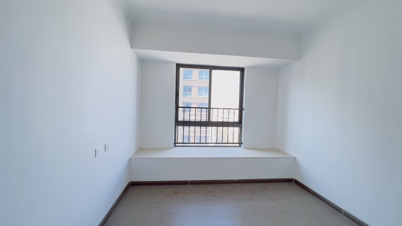 6室2廳3陽(yáng)臺(tái) 碧桂園紫臺(tái)戶型圖