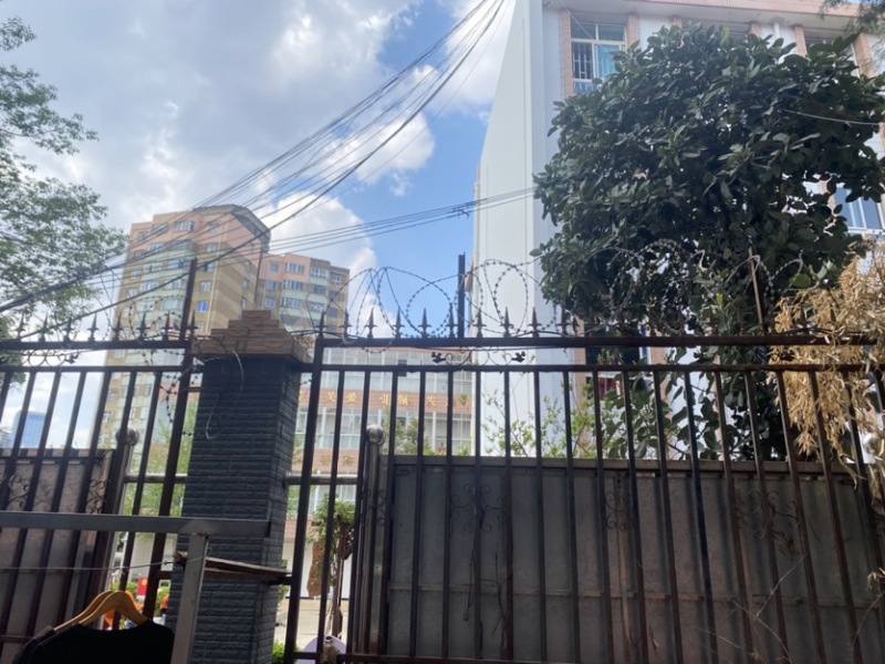 2室2廳1陽臺 東華小區(qū)其他