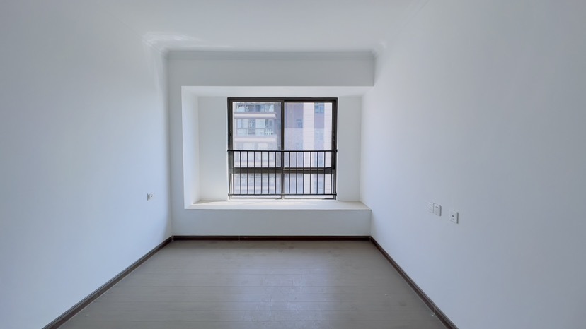 6室2廳3陽(yáng)臺(tái) 碧桂園紫臺(tái)戶型圖