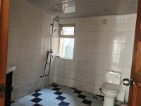 4室2廳2陽臺 鑫逸苑衛(wèi)生間