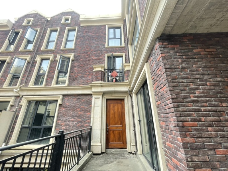 4室5廳3陽(yáng)臺(tái) 滇池ONE A16號(hào)地塊別墅餐廳