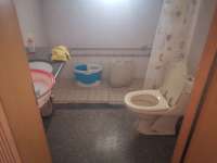 3室2廳2陽臺(tái) 亞龍小區(qū)東區(qū)衛(wèi)生間