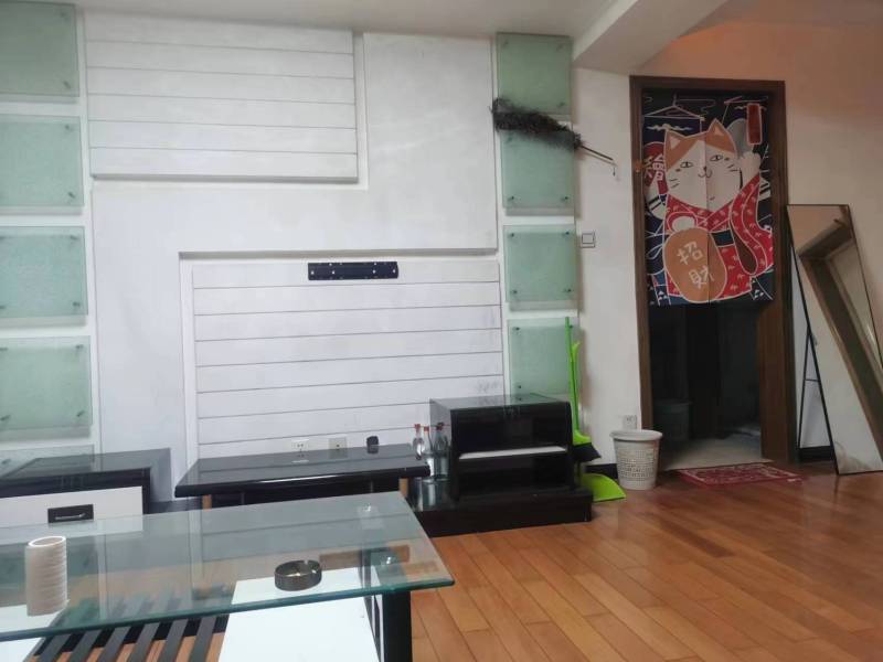 3室2廳2陽(yáng)臺(tái) 藍(lán)色經(jīng)典現(xiàn)代洋房其他