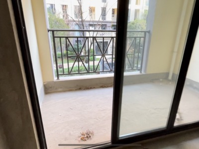 4室2廳3陽(yáng)臺(tái) 滇池ONE 11號(hào)地塊陽(yáng)臺(tái)