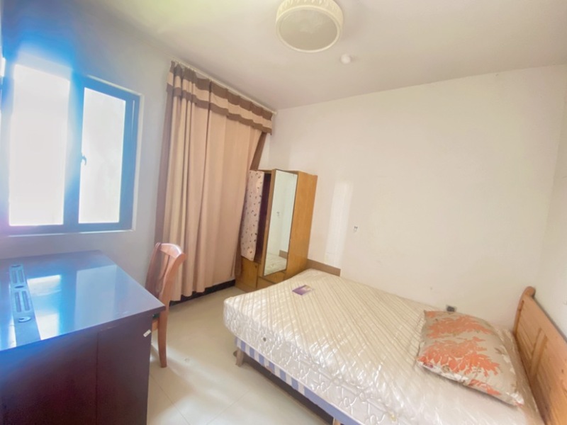 2室2廳1陽臺 溪畔麗景客廳