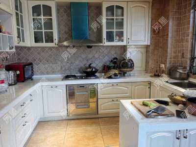 5室2廳2陽(yáng)臺(tái) 世紀(jì)城傲春苑