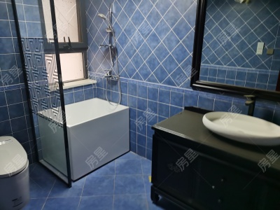 4室2廳2陽臺 中海半島華府