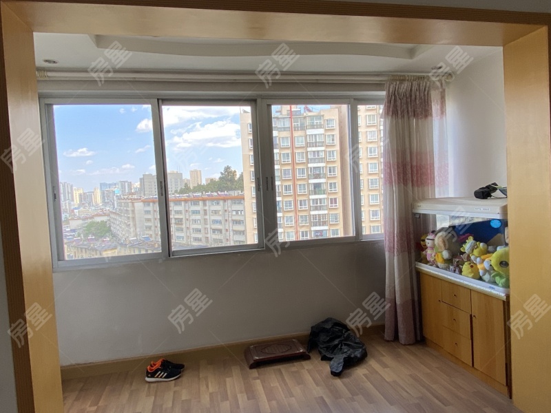 3室2廳1陽臺 無線電廠宿舍（建設(shè)路238號）陽臺