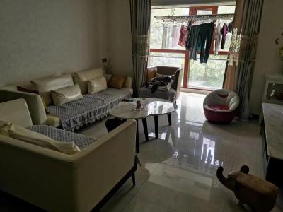 3室2廳2陽(yáng)臺(tái) 金馬悅城