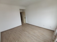 3室2廳1陽(yáng)臺(tái) 白龍新區(qū)客廳