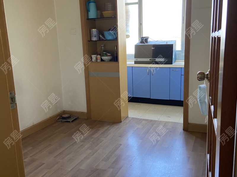 3室2廳1陽臺 無線電廠宿舍（建設(shè)路238號）餐廳