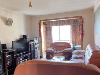 5室2廳2陽臺 匯和花園客廳